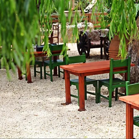 Oda ve Kahvaltı Kas Doga Park Hotel *